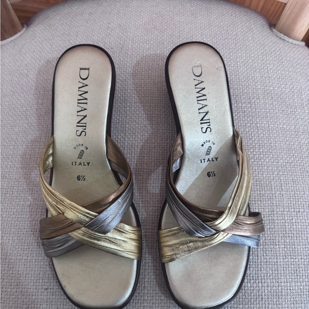 Elegant Metallic Cross-Strap Sandals